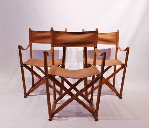 Set of three folding chairs, model MK99200, designed by Mogens Koch in 1932 and 
manufactured by Interna Denmark in the 1960s.
5000m2 showroom.