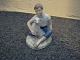 B&G boy with a sheep No. 2336.
Many other figurines in stock. 5000 m2 showroom.