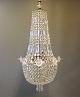 Large chandelier from around the 1890s.
5000m2 showroom.