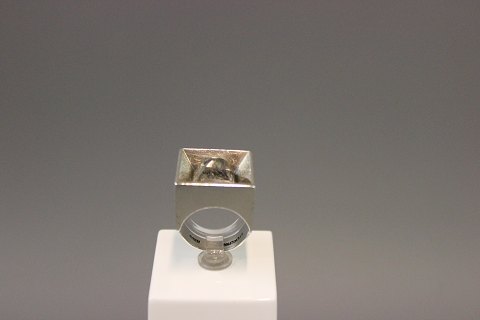 Silver Ring in sterling. Design by Kelø with rustic quartz. 
5000 m2 showroom.