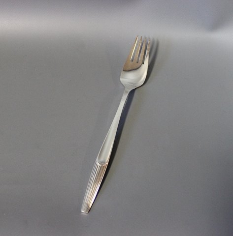 Dinner fork in Eva, hallmarked silver. 
5000m2 showroom.