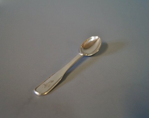 Demitasse spoon in Thirslund - Hans Hansen, hallmarked silver.
5000m2 showroom.