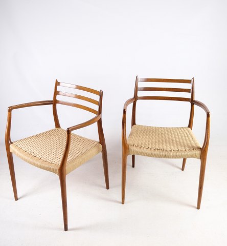 2 armstole, model NO 62, Teak, N.O. Møller, 1962
Flot stand
