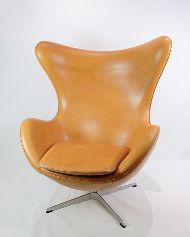 The egg, model 3316, Arne Jacobsen, 1958
Excellent condition
