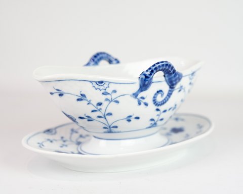Sauce bowl - No.311 - Hand painted - Porcelain - Butterfly - B&G - Bing & 
Grondahl
Great condition
