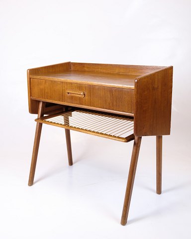 Side table / Nightstand - Teak - Drawer - Wicker shelf - 1960
Great condition
