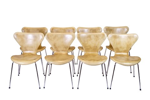 Set Of Eight Seven Chairs - Model 3107 - Seven Chair - Natural Leather - Arne 
Jacobsen - Fritz Hansen
