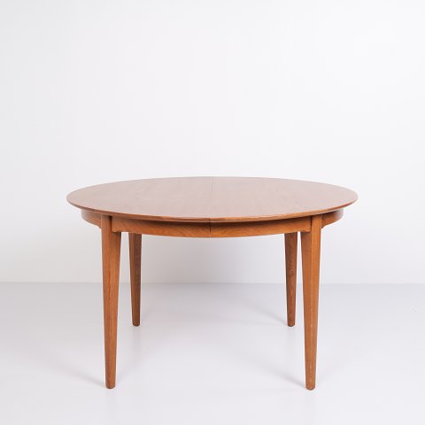 Dining table - Oak Wood - Danish design - 1960s
