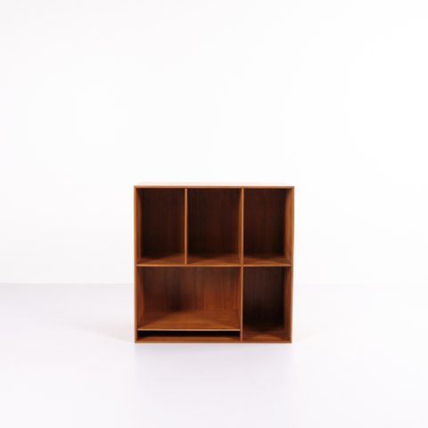 Bookcase - Oregon Pine - Mogens Koch - Rud. Rasmussen - 1970s
Excellent condition
