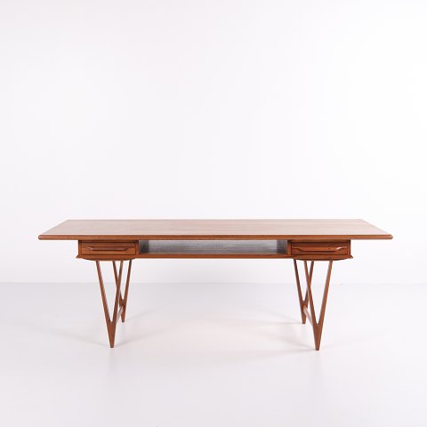 Coffee Table – Model 32 – Teak Wood – E. W. Bach – Møbelfabrikken Toften – 1960s