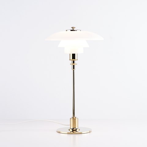 Poul Henningsen Table Lamp Model PH 2/1 in Brass, Louis Poulsen