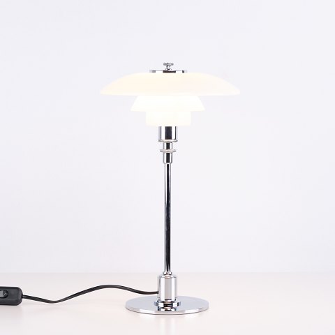 Poul Henningsen Table Lamp Model PH 2/1 in Chrome for Louis Poulsen
