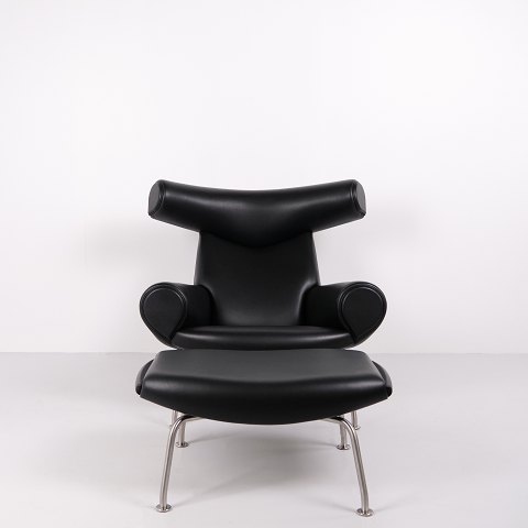Ox Chair with Ottoman Model EJ100 in Black Leather by Hans J. Wegner for Fredericia Furniture