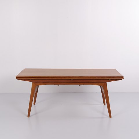 Copenhagen Table in Teak – Coffee Table and Dining Table from the 1960s