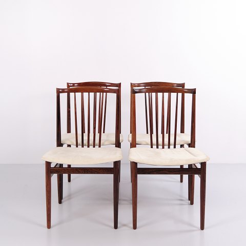 Set of 4 Dining Chairs in Rosewood with Light Upholstery by Henning Sørensen 1968