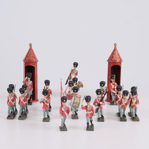 Collection of Lineol Toy Figures of the Royal Danish Guard, 1930s–1940s
