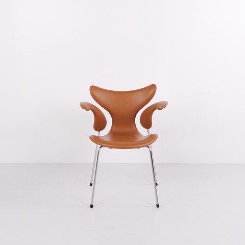 Arne Jacobsen Lily 3208 Armchair for Fritz Hansen 1970