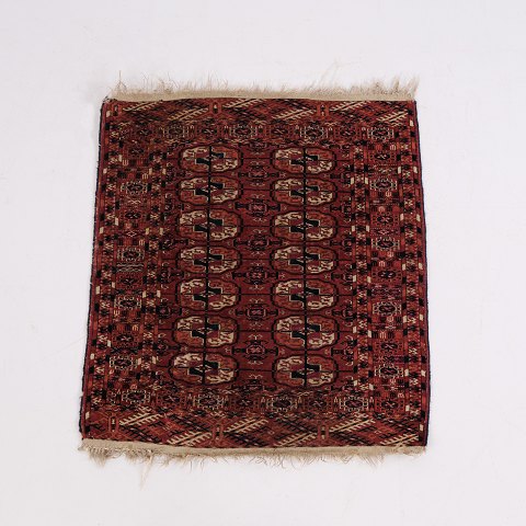 Bokhara Inspired Oriental Rug in Red Tones with Geometric Pattern 92 x 81 cm