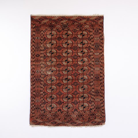 Turkoman Tekke Rug in Red and Brown Tones 170 x 115 cm