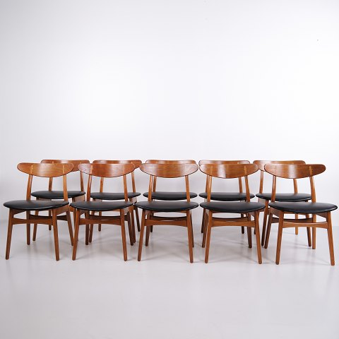 Hans J. Wegner Set of 10 CH30 Dining Chairs for Carl Hansen & Søn 1950s–60s