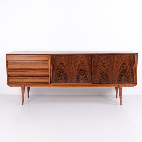 Gunni Omann Model 18 Rosewood Sideboard for Omann Jun. Møbelfabrik 1960s