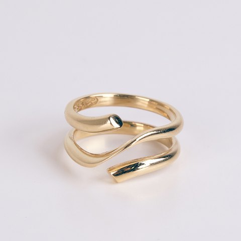 GEORG JENSEN Magic Ring in 18-Carat Gold