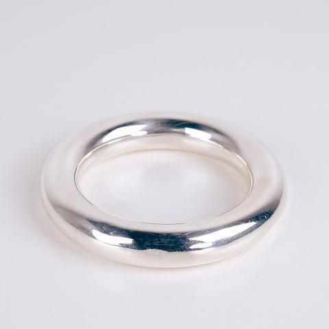 Georg Jensen sterling silver bangle from the late 1940s