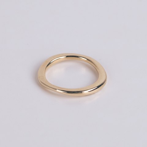 Ole Lynggaard ring crafted in 14-carat gold, engraved with the word "Love".