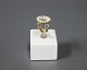 DAISY ring by Georg Jensen in gilded 925 sterling.
5000m2 showroom.
