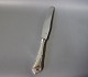Dinner knife in Rita, hallmarked silver.
5000m2 showroom.