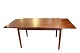 Spisebord med hollandsk udtræk i teak af dansk design fra 1960erne.
5000m2 udstilling.