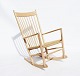 Rocking chair, model J16, of beech and paper cord, by Hans J. Wegner and 
Fredericia Furniture.
5000m2 showroom.