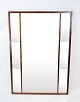 Mirror in rosewood of danish design from the 1960s.
5000m2 showroom.
