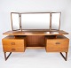 Dressing table in teak of engelsk design from the 1960s. 
5000m2 showroom.
