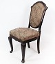 Dining room chair of mahogany and upholstered with floral fabric, in great 
antique condition.
5000m2 showroom.
