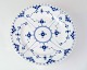 Centerpiece in patterned blue fluting Full lace made by Royal Copenhagen with 
model number 1092 with beautiful hand-painted pattern.
Material: Porcelain
Dimensions: H: 6 cm, Diameter: 23.5 cm
Manufacturer: Royal Copenhagen
Condition: Appears in excellent condition without chips or cracks
Great condition
